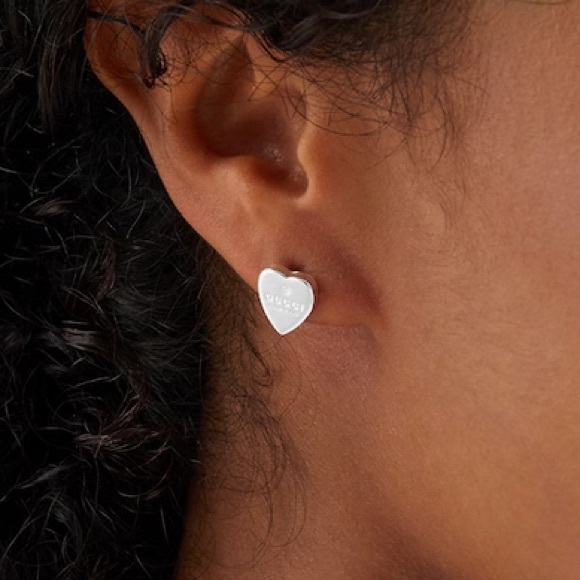 GUCCI Sterling Silver Trademark Heart Earrings NIB - Picture 1 of 5